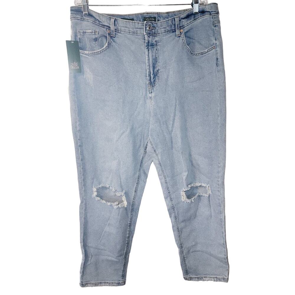 Wild Fable Super High Waist Distressed Frayed Tapered Leg Jeans Size 17